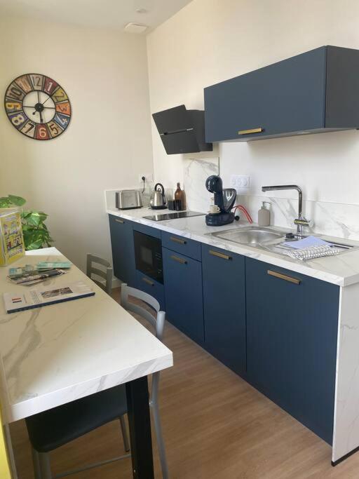 Superbe Studio Centre Ville * Clim * Wifi * Haut De Gamme * Angoulême Zewnętrze zdjęcie